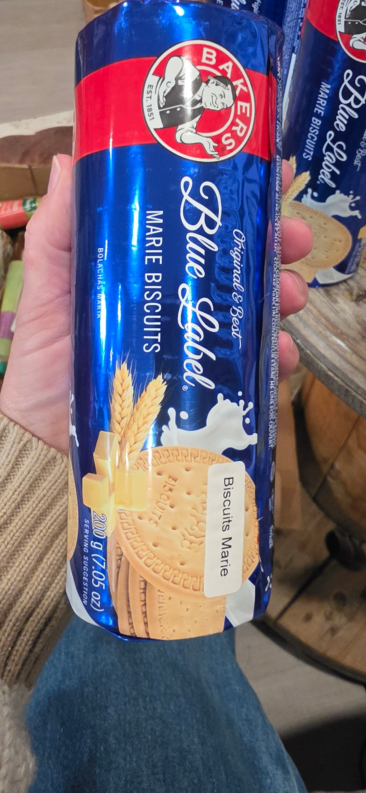 Bakers’ blue label Marie biscuits Caramel
